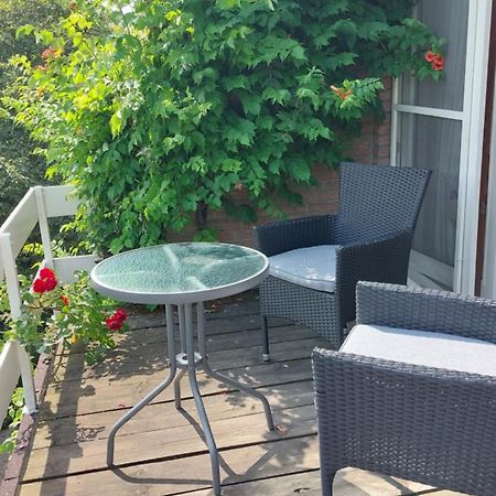 B&B Jossefin Tuinen Lanaken Luaran gambar